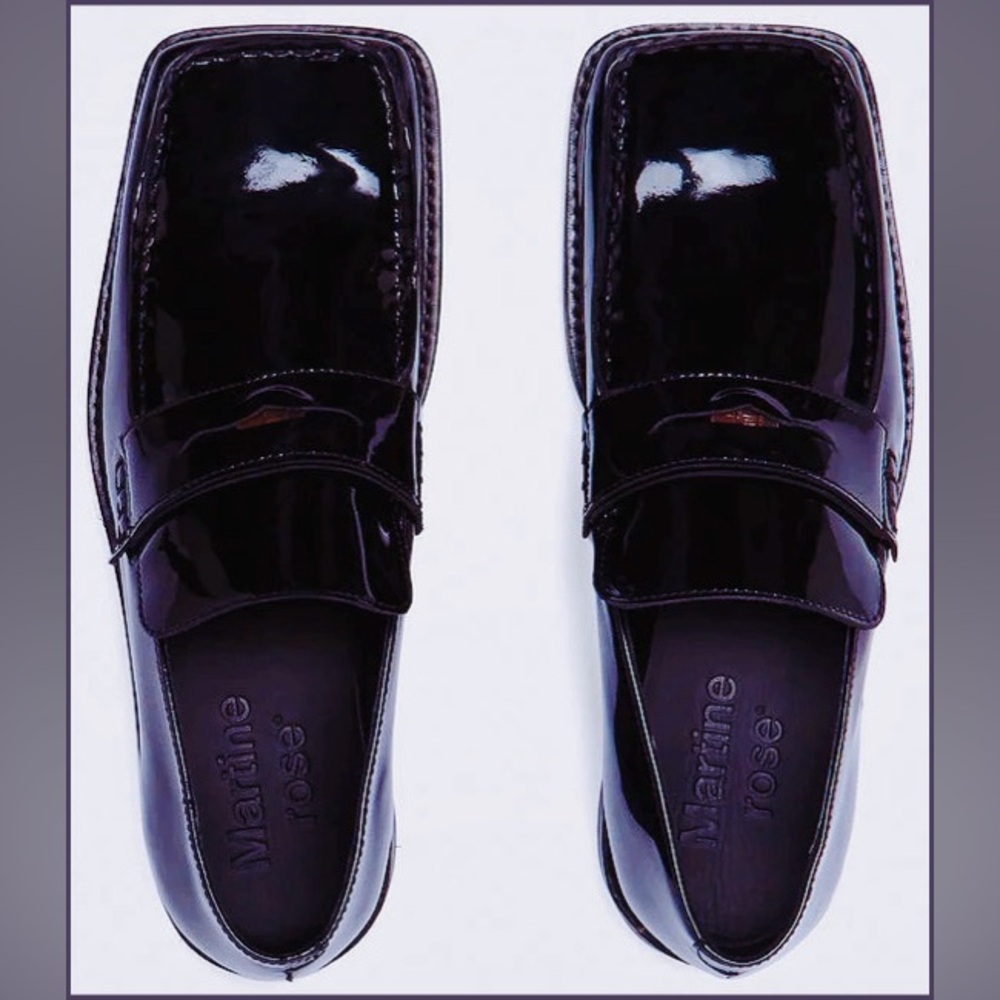 MARTINE ROSE ROXY M - BLACK PATENT LEATHER PENNY LOAFERS, EU46 US13
(BRAND NEW)
